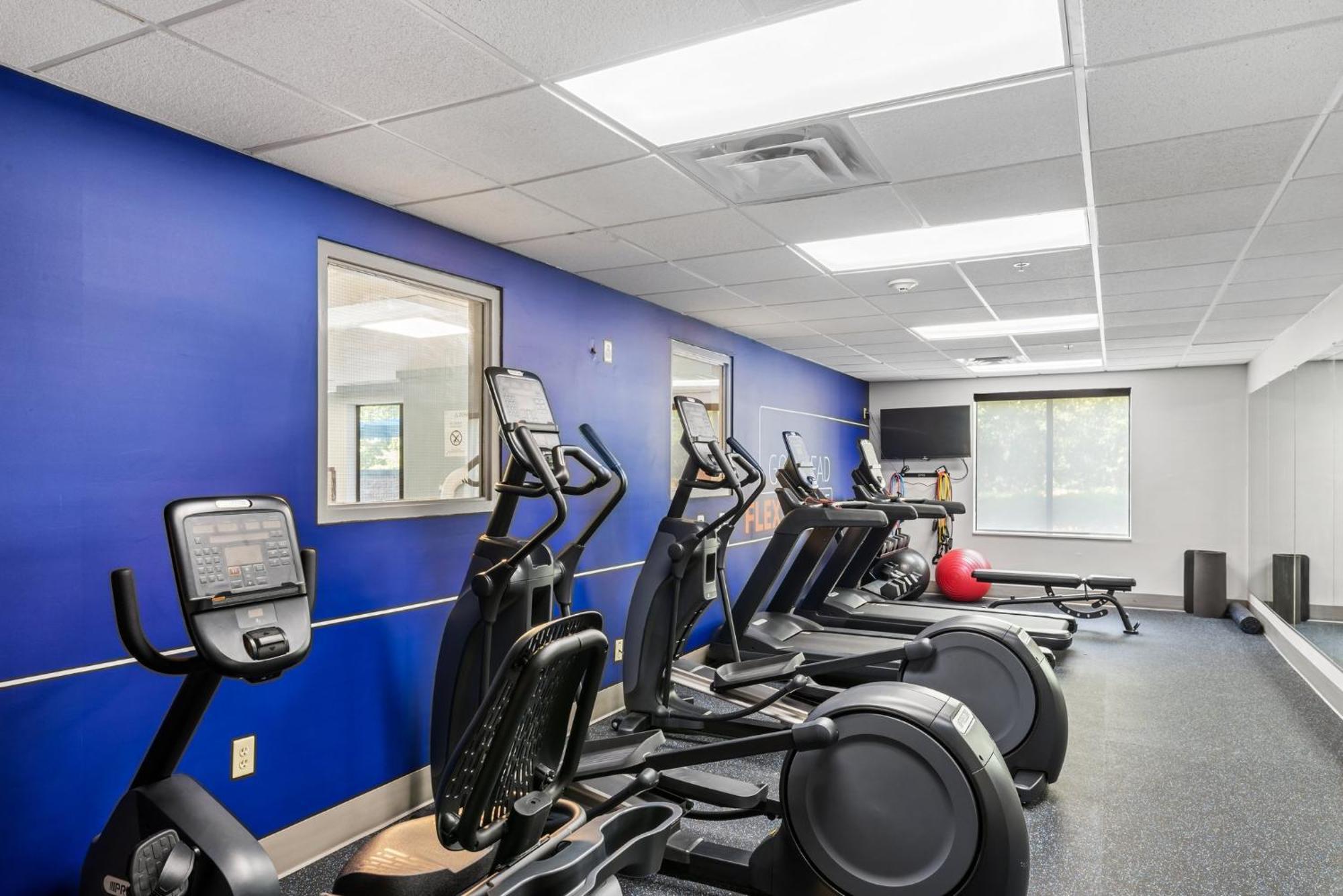 Holiday Inn Express & Suites Maumelle By Ihg Екстериор снимка