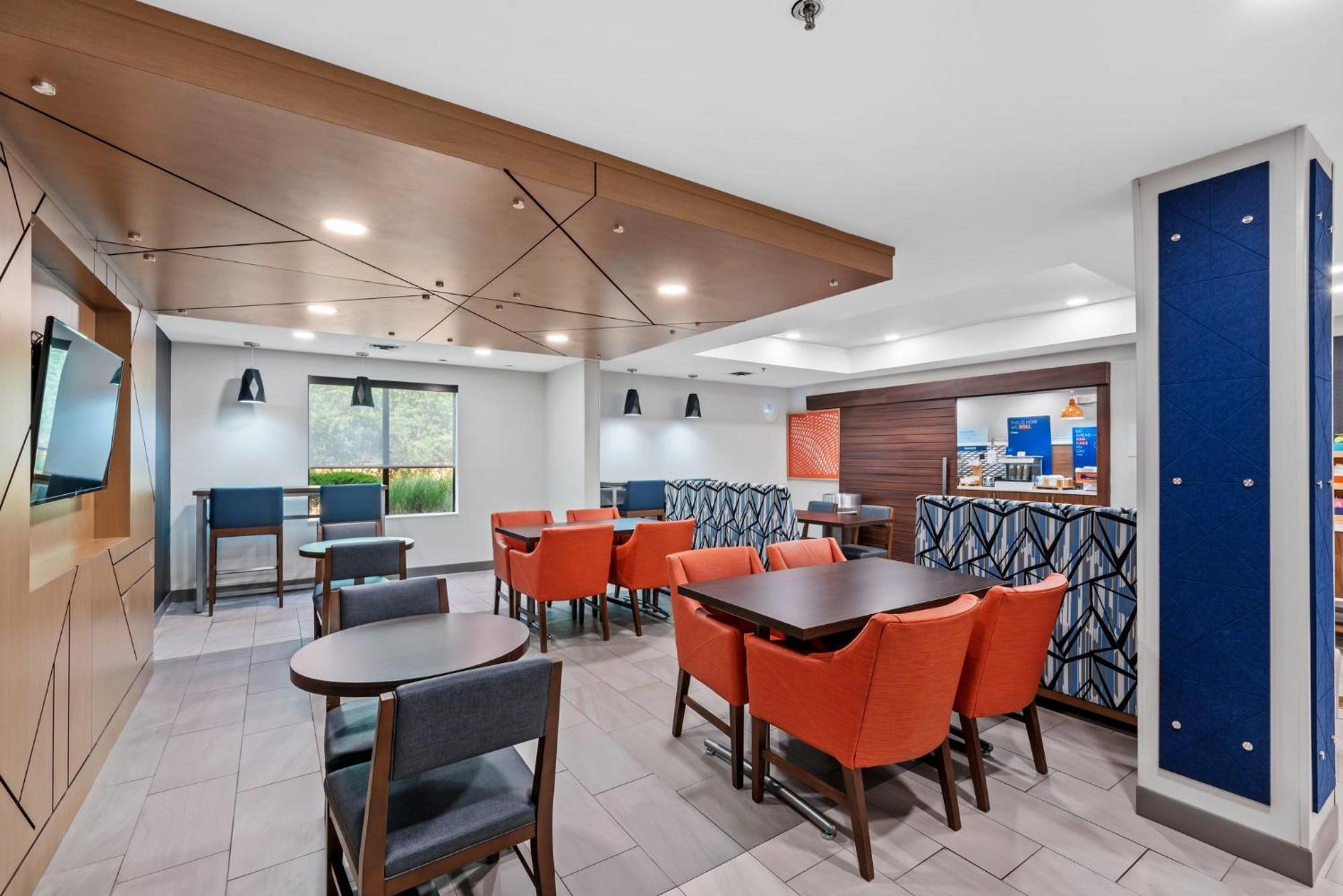 Holiday Inn Express & Suites Maumelle By Ihg Екстериор снимка