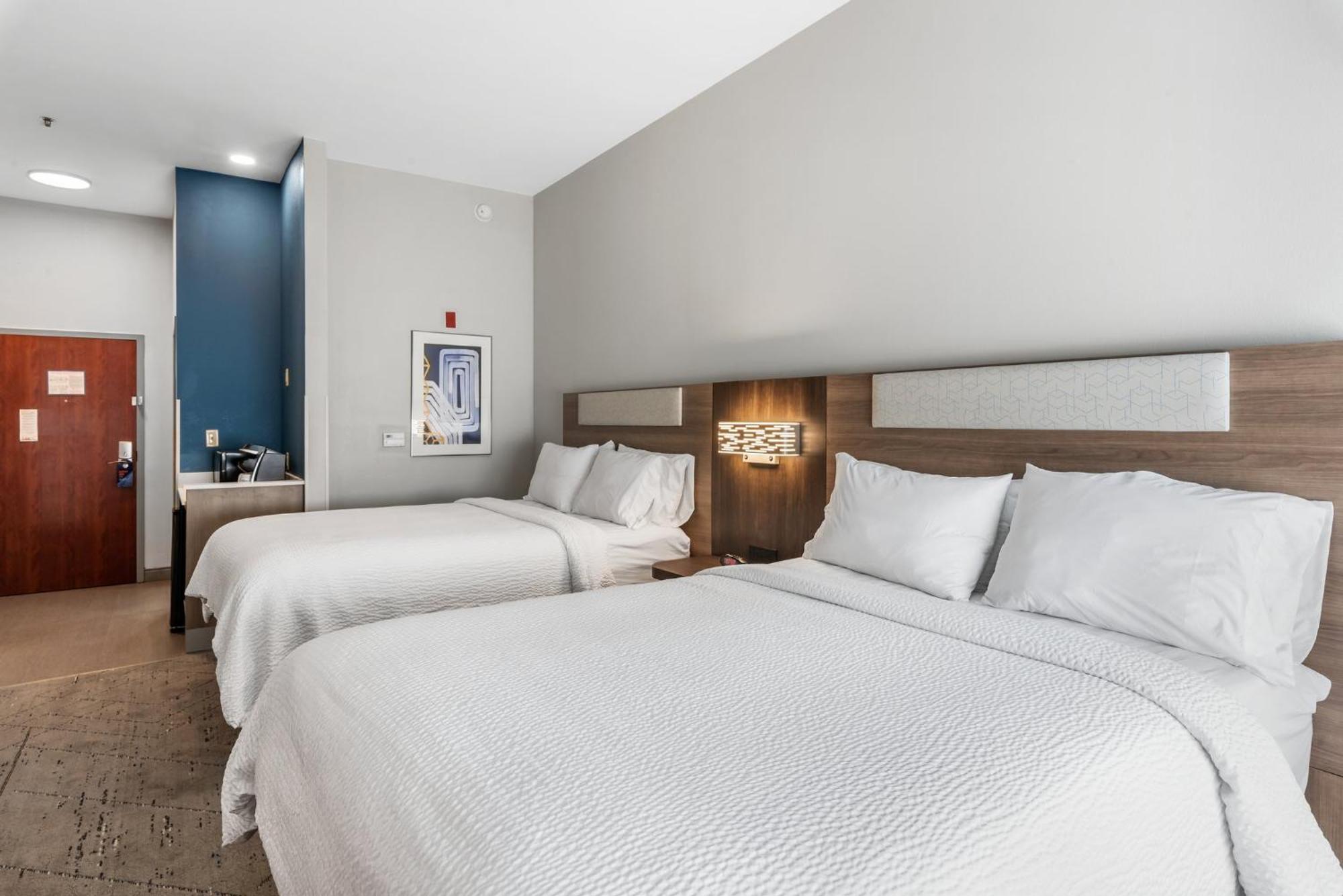 Holiday Inn Express & Suites Maumelle By Ihg Екстериор снимка